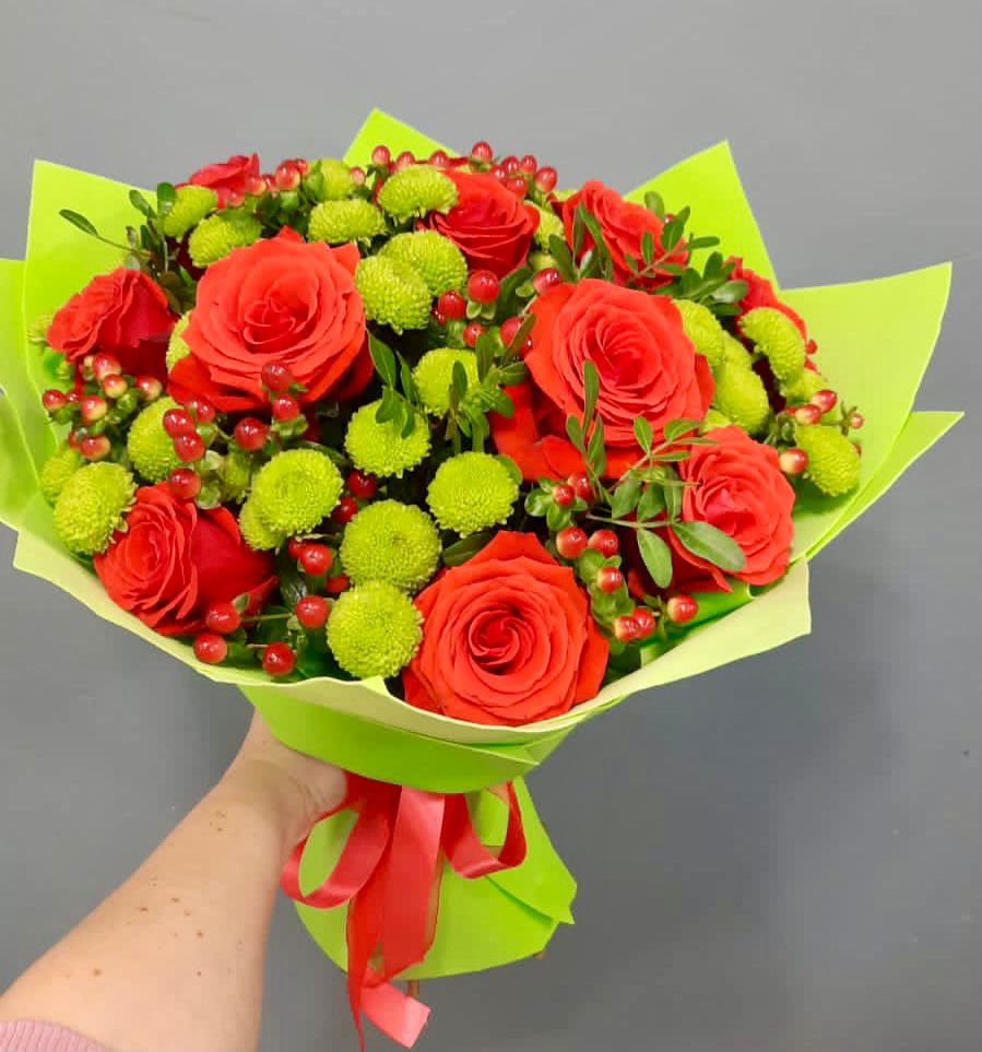 Букет цветов из: Хризантемы и Розы в Слободе Воронежской области