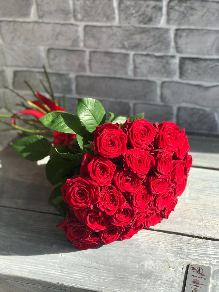 Букет Красные розы Фридом в Слободе Воронежской области