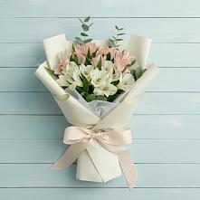 Букет цветов из:  Альстромерии в Слободе Воронежской области