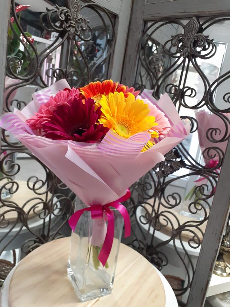 Букет цветов из: Герберы в Слободе Воронежской области