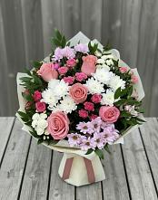 Букет цветов из:  Альстромерии, Гвоздики, Розы и Хризантемы в Слободе Воронежской области