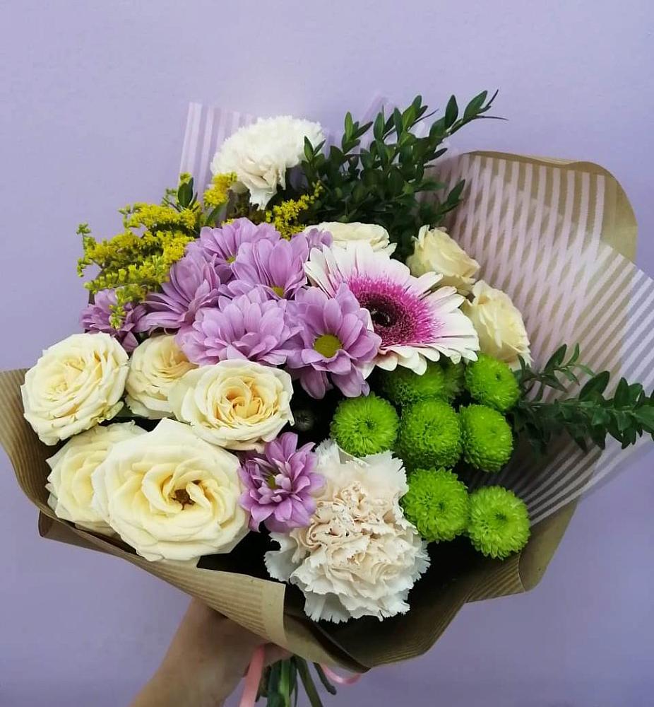 Букет цветов из: Хризантемы, Розы, Гвоздики и Герберы в Слободе Воронежской области