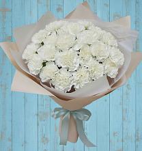 Букет цветов из:  Гвоздики в Слободе Воронежской области
