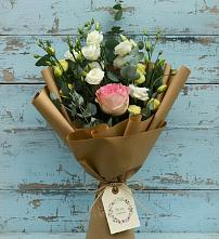 Букет цветов из:  Розы и Лизиантусы в Слободе Воронежской области