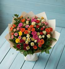 Букет Микс из разноцветных кустовых роз в Слободе Воронежской области